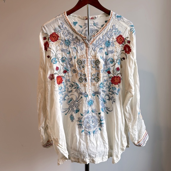 Johnny Was washable silk embroidered top, size XL - Picture 2 of 7